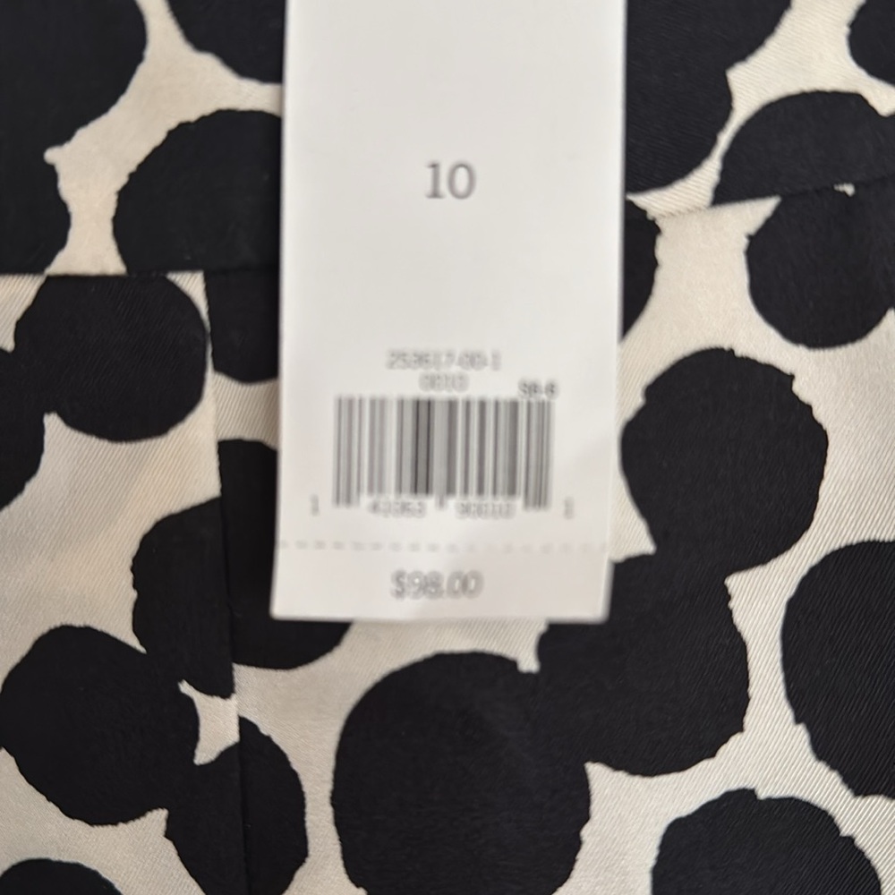 NWT BANANA REPUBLIC Cream & Polka dot Silk Skirt, Size 10 - Picture 2 of 8